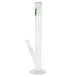 Skleněný bong Straight Transparent, 46cm - Rovn bong Straight Transparent. Vysok ir bong zdoben listem konop je ukonen slabm hrdlem. Otvor pro turbo najdeme ve spodn sti bongu. Oproti standardnm bongm je tento prmiov bong vyroben z tepeln odolnho borosiliktovho skla tlouky 2,5 mm. Jednodln chillum bongu je ukonen nalisovanm kotlkem s otvorem cca 4 mm.

Vka: 45 cm
Vnitn prmr bongu: 3,5 cm
Vnj prmr bongu: 4 cm
Prmr hrdla: 4,5 cm
Socket (zbrus) chillumu: 18,8 mm
Max. dlka chillumu (meno od dosedac knick sti): 14 cm
Led: ne
Perkolace: ne
Turbo: ano
Prostor pro stko do bongu: 12 mm
Materil: borosiliktov sklo
Balen: kartonov krabice
Distributor: Fortis-DB, spol. s r.o.
